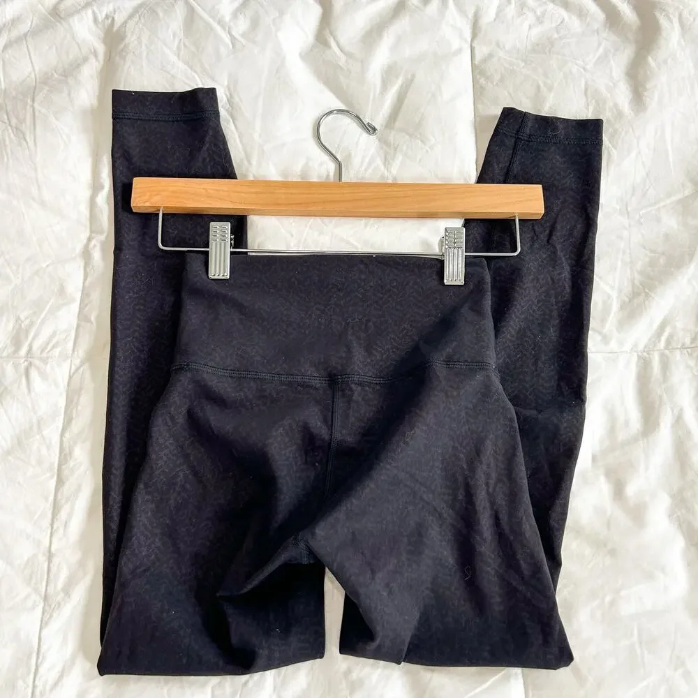 Lululemon Align High-Rise Pant 25” Ripple Emboss Black Women’s Size 2 EUC